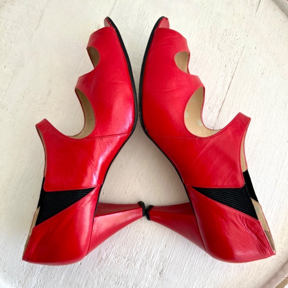 Vintage TOKIO KUMAGAI Red/ Black Leather Pumps Made In Italy - 39 1/2 - Picture 6 of 13